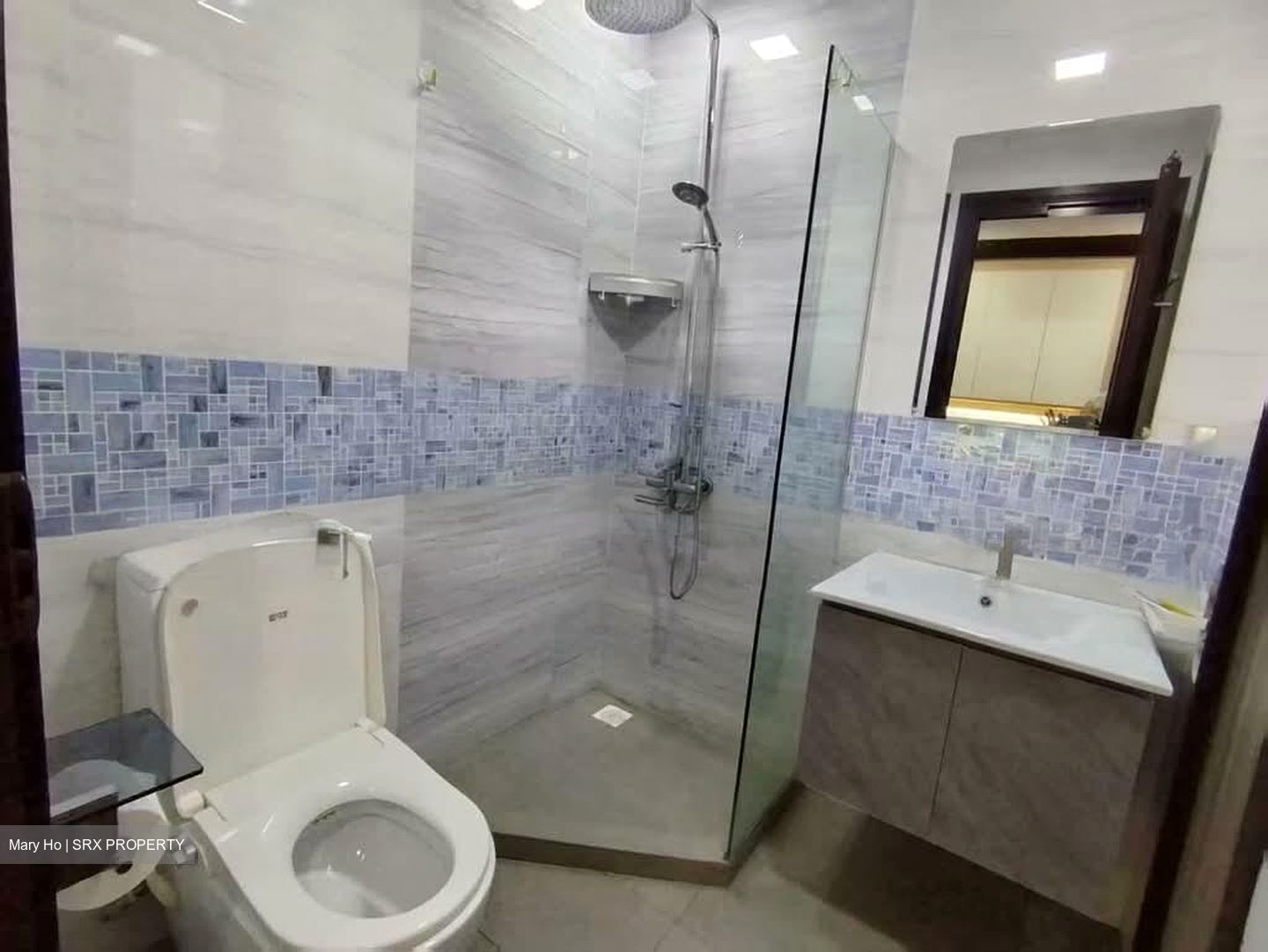 Regent Heights (D23), Condominium #573957401